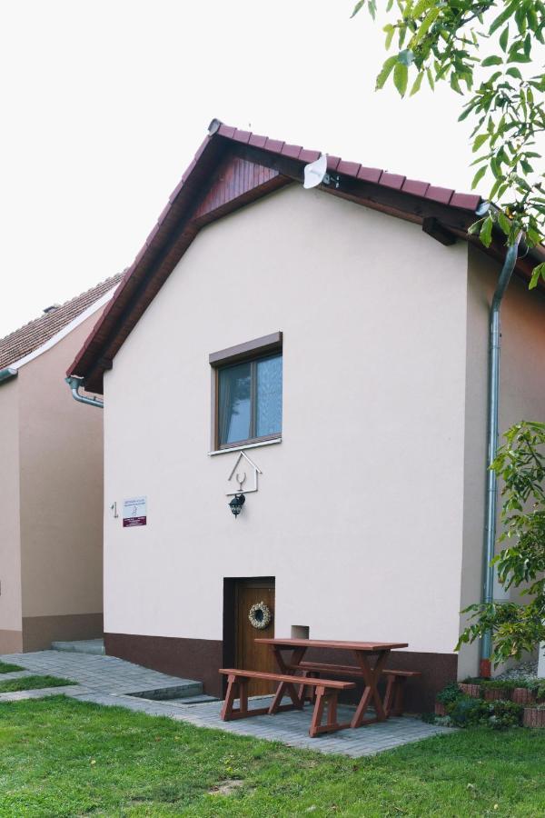 Ubytovani Na Sklipku Jevisovka Zewnętrze zdjęcie